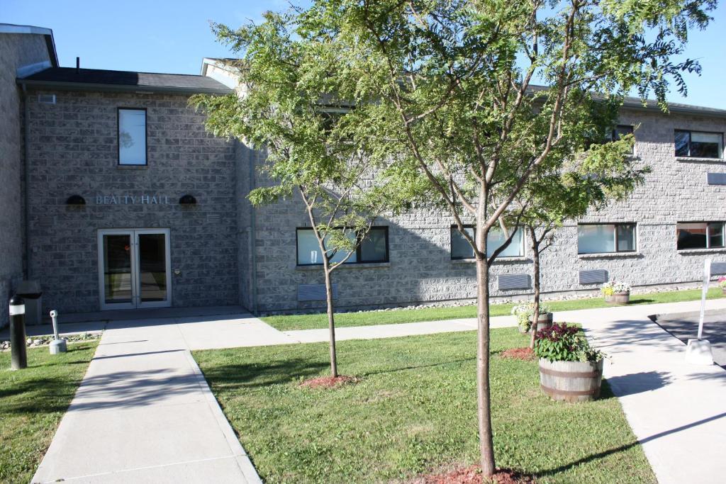 Residence & Conference Centre - Brockville Exterior foto